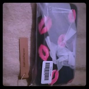 JUSTIN & TAYLOR wallet